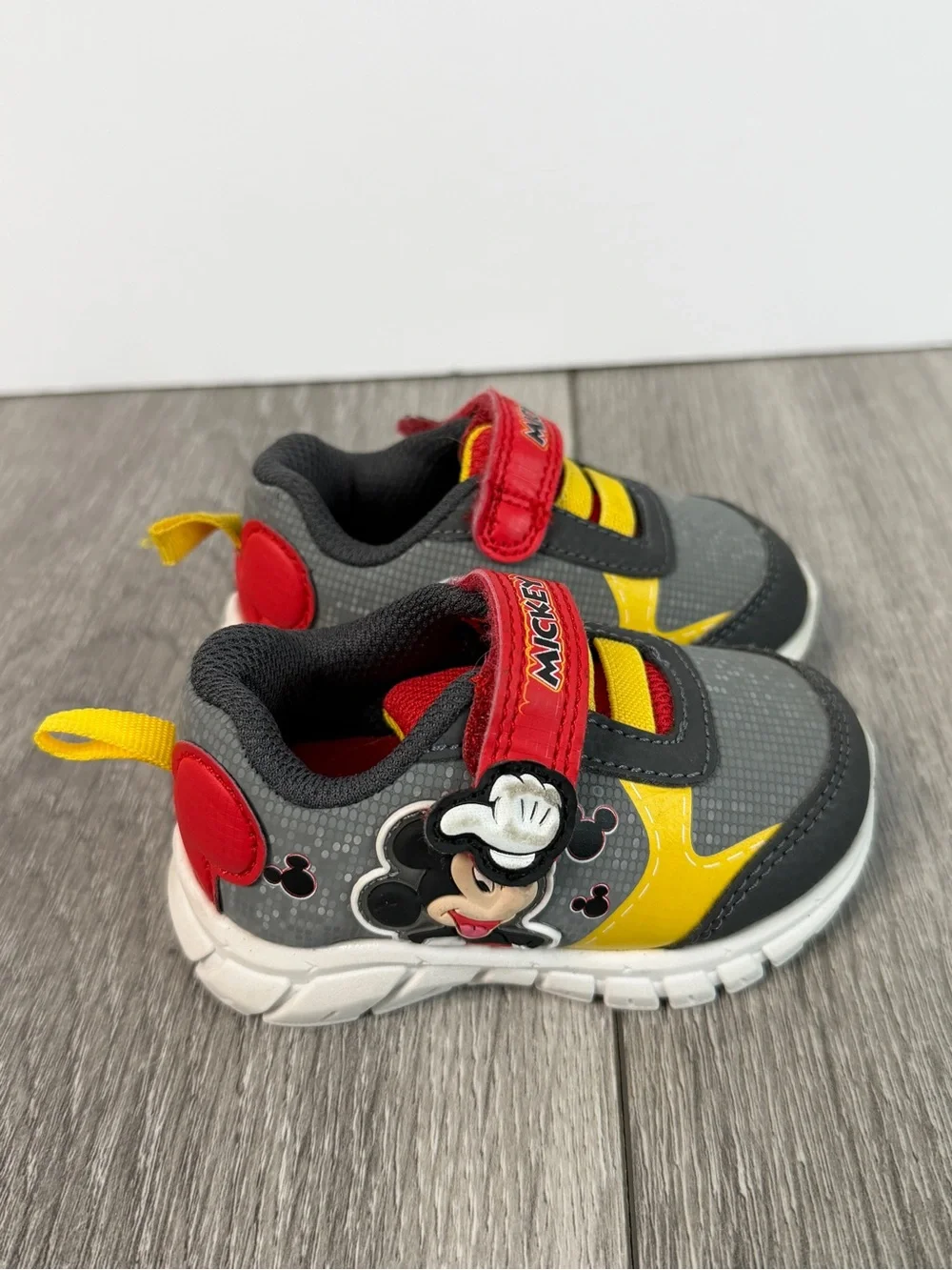 Disney Junior Mickey Mouse Baby Boys’ Running Shoes Sneakers, Size 3